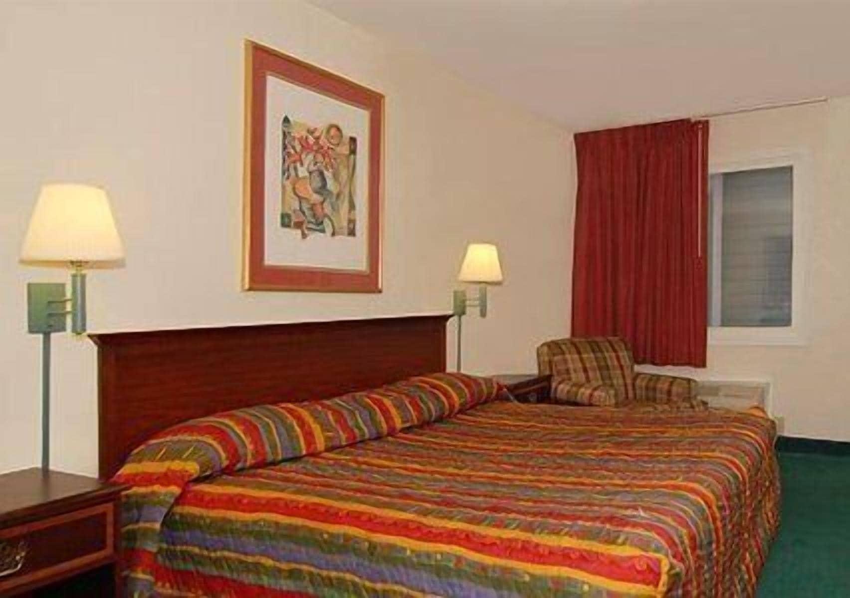 Econo Lodge Little Creek Norfolk Ngoại thất bức ảnh