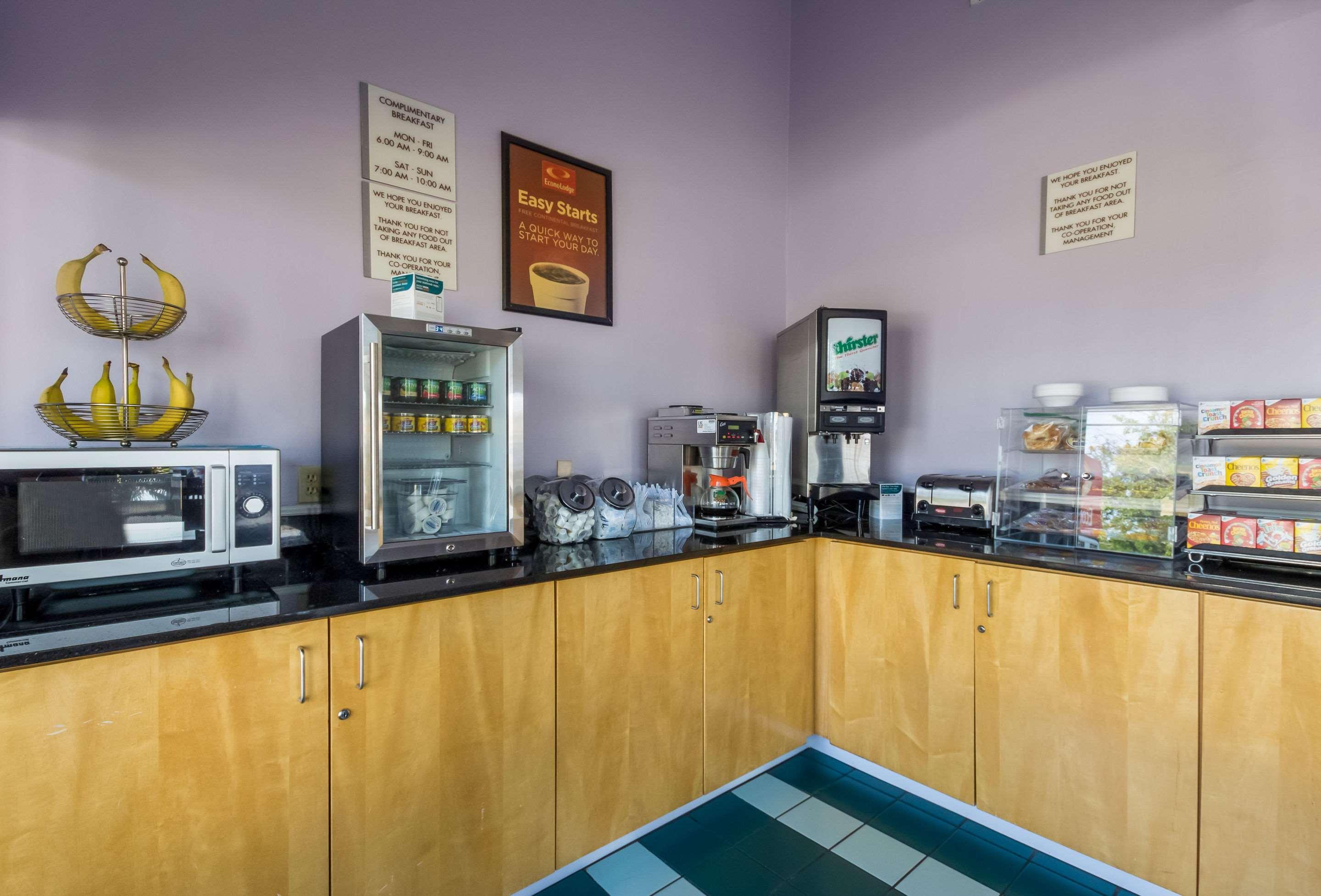 Econo Lodge Little Creek Norfolk Ngoại thất bức ảnh